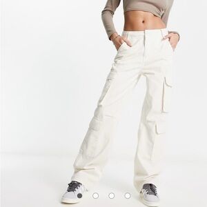 Women’s Bershka Cargo Pants